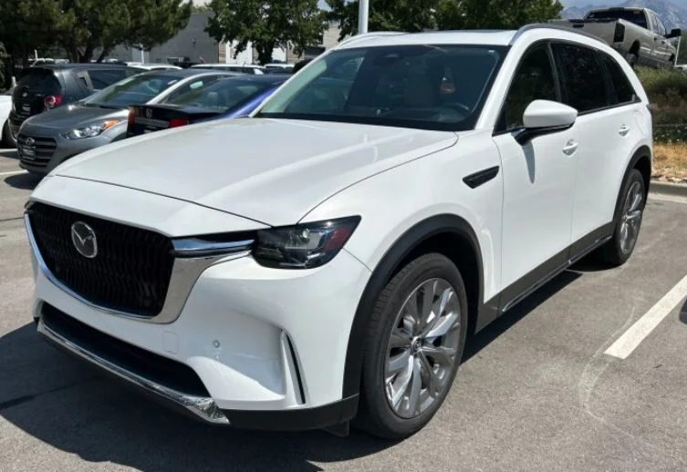 2024 Mazda CX-90
