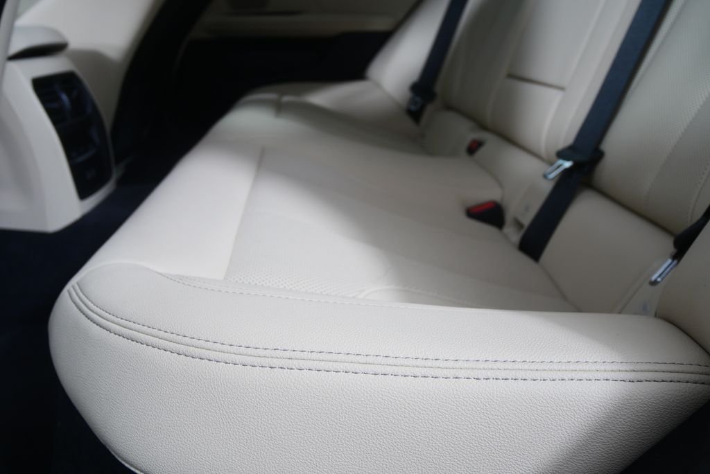 Certified Used 2023 Alpine White BMW eDrive35 image 14