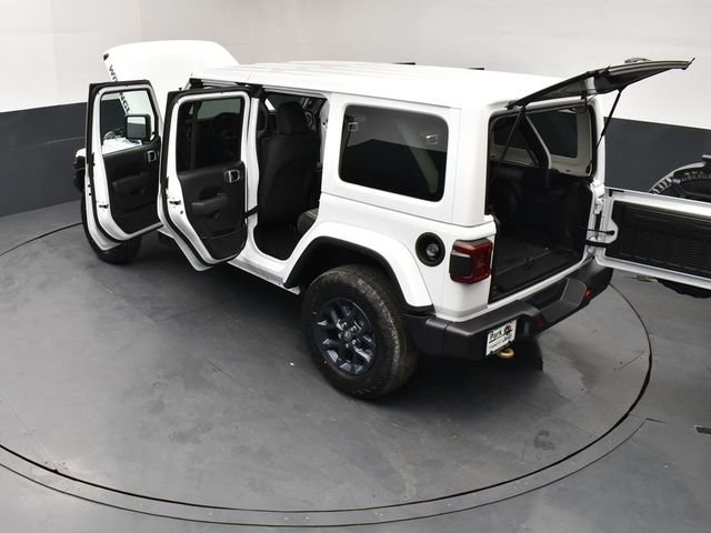 New 2026 Bright White Clear-Coat Exterior Paint Jeep 85th Anniversary Edition image 28
