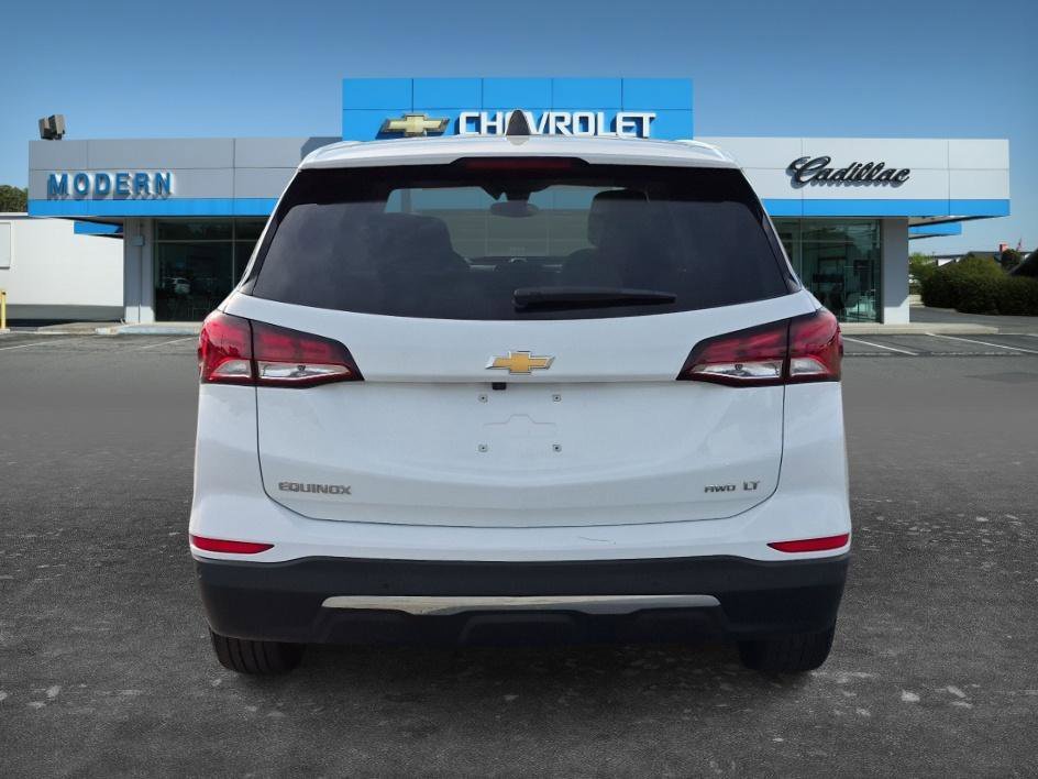Used 2023 Summit White Chevrolet LT image 4