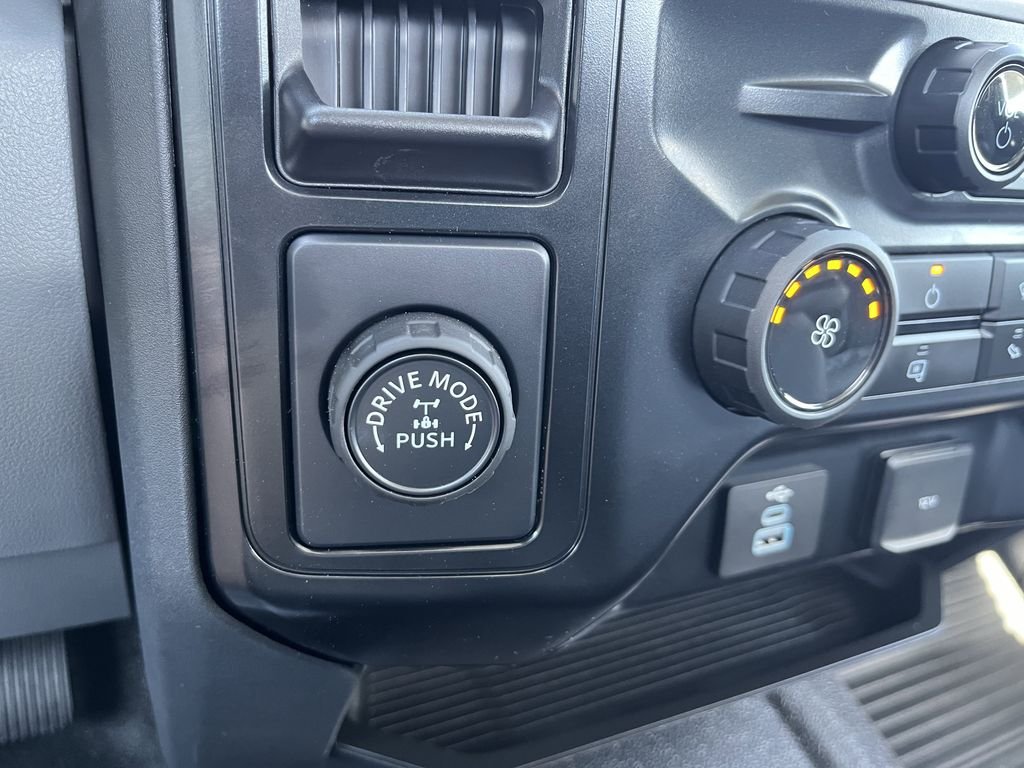 2025 Ford F-250 Super Duty XL - Photo 23