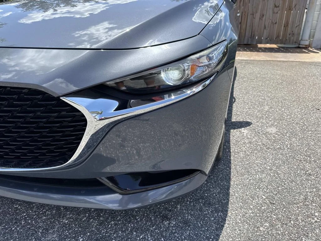 Used 2022 Gray Mazda Carbon Edition image 10
