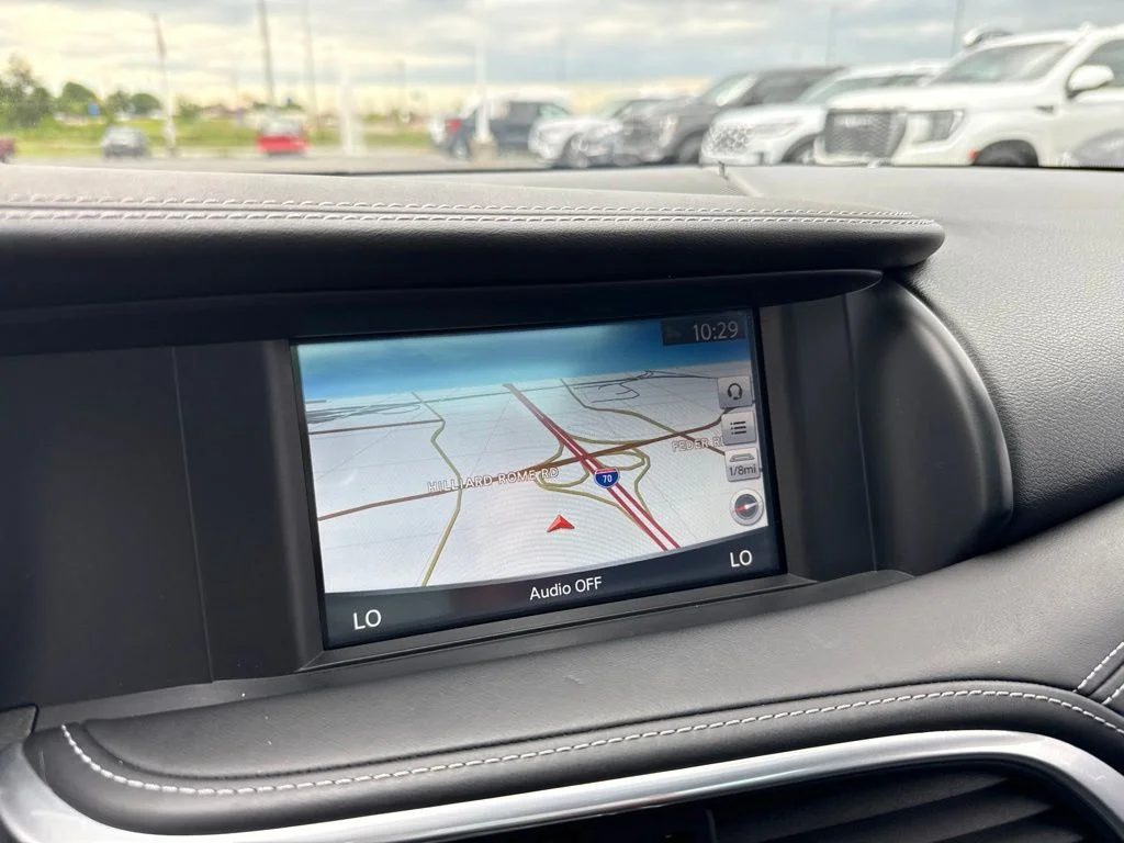 Used 2017 Graphite Shadow INFINITI Premium image 19