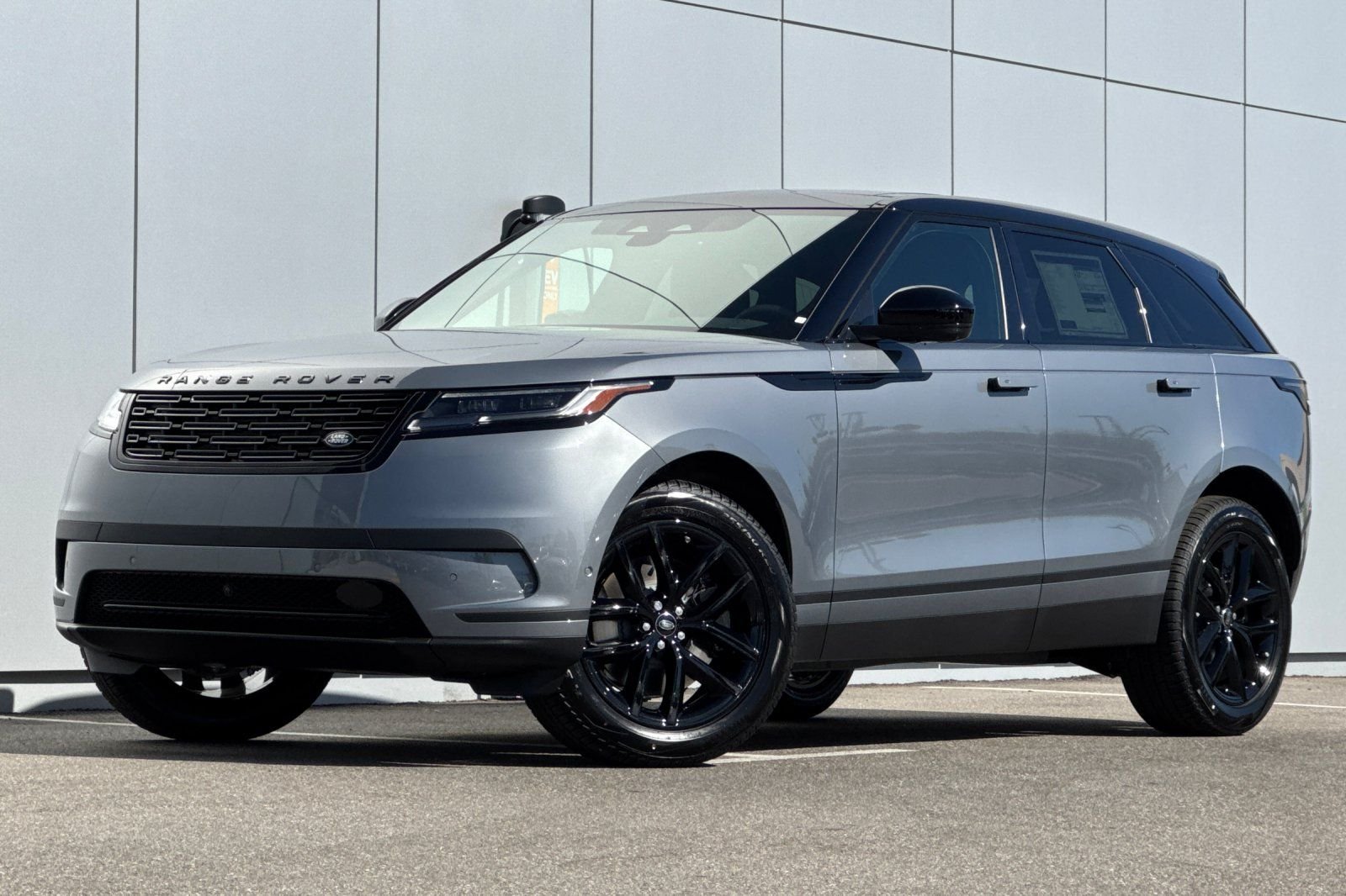 New 2026 Zadar Grey Land Rover S image 1