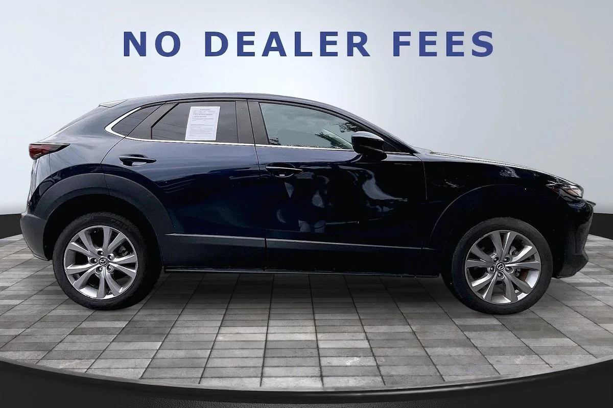 Used 2021  Mazda Select image 31