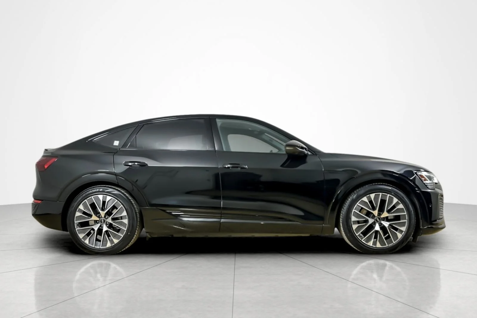 Used 2024 Mythos Black Metallic Audi S line Premium Plus quattro image 6