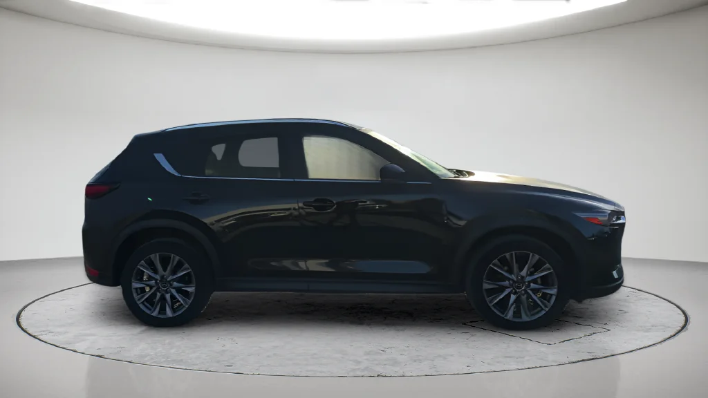 Used 2021 Black Mazda Grand Touring image 5