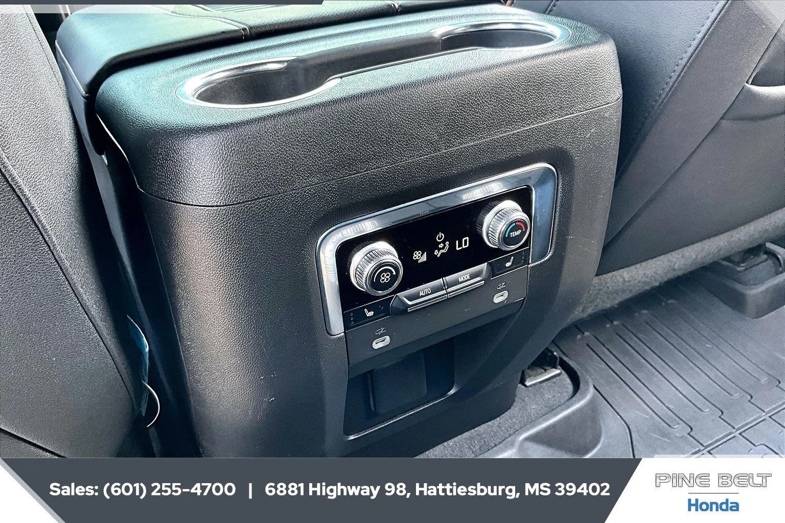 Used 2023 Onyx Black GMC AT4 image 25