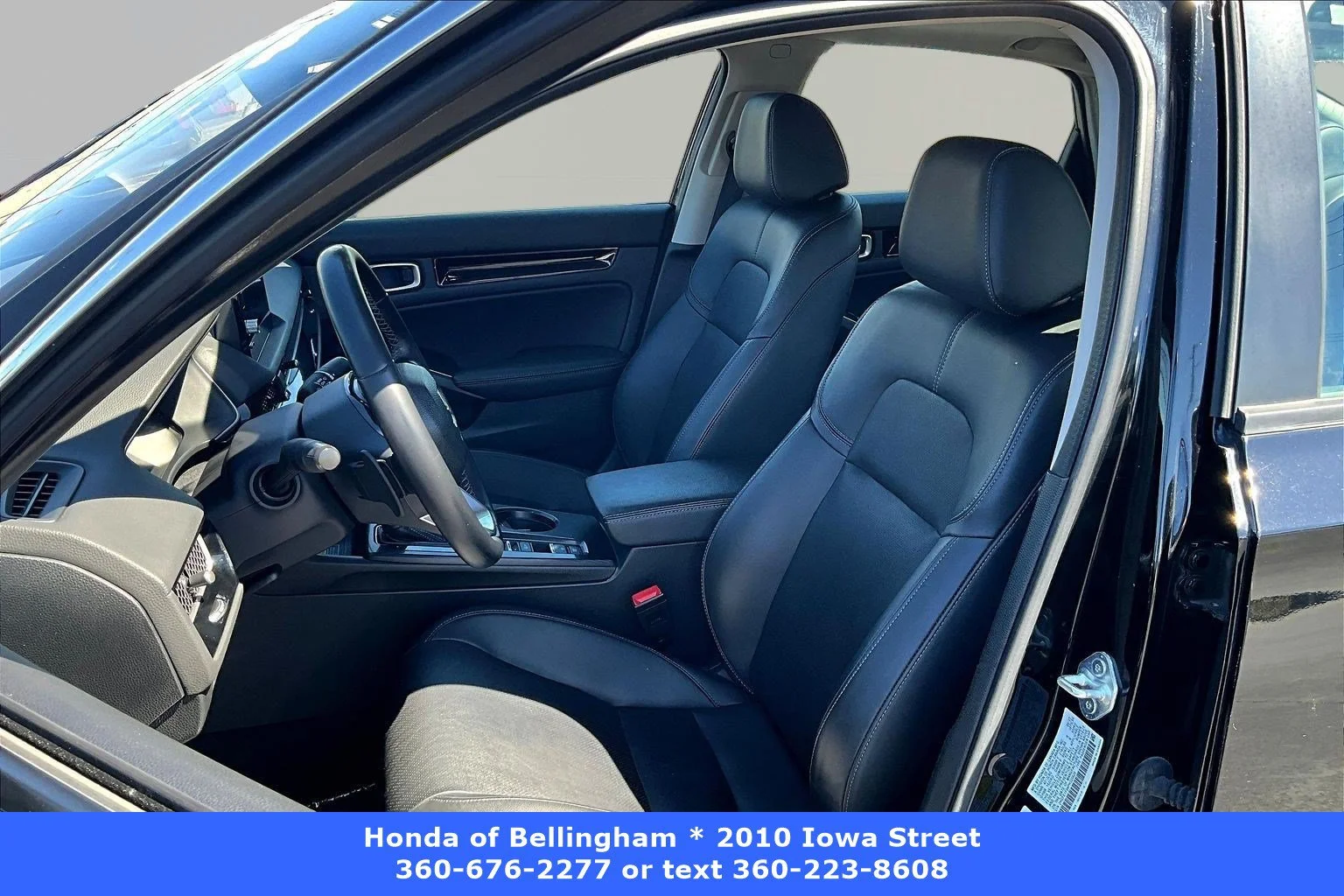 Used 2023 Black Honda Touring image 18