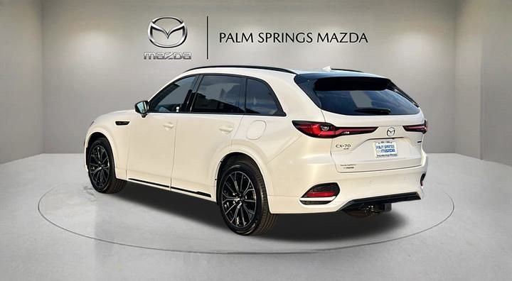 2025 Mazda CX-70 Premium Package - Photo 3