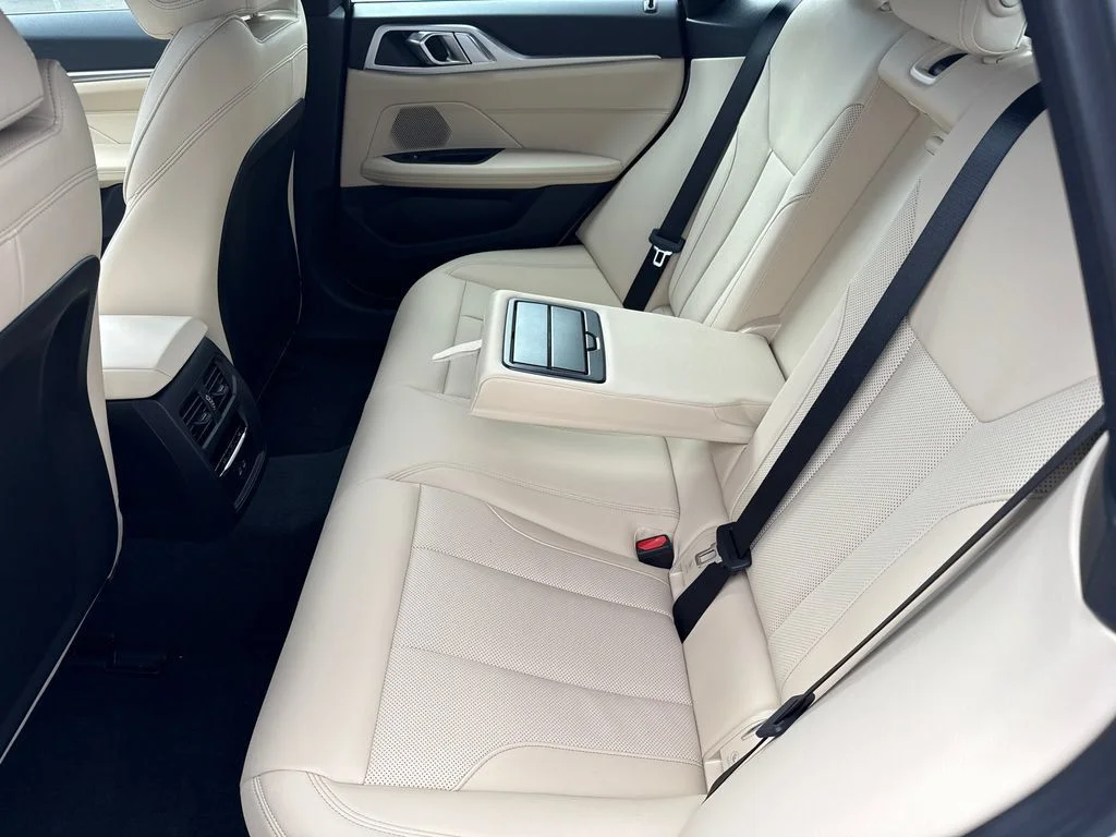 New 2026 White BMW eDrive40 image 25