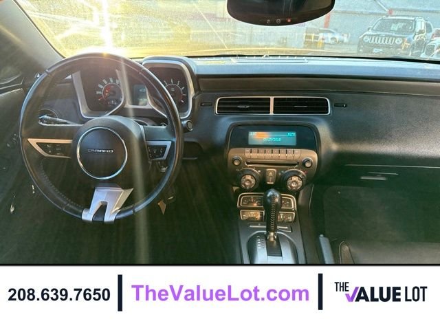 Used 2010 Red Chevrolet 2LT image 15