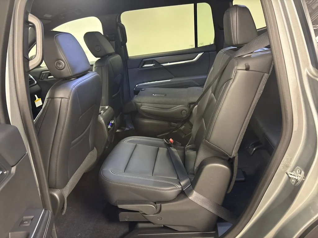 2026 GMC Acadia Elevation - Photo 30