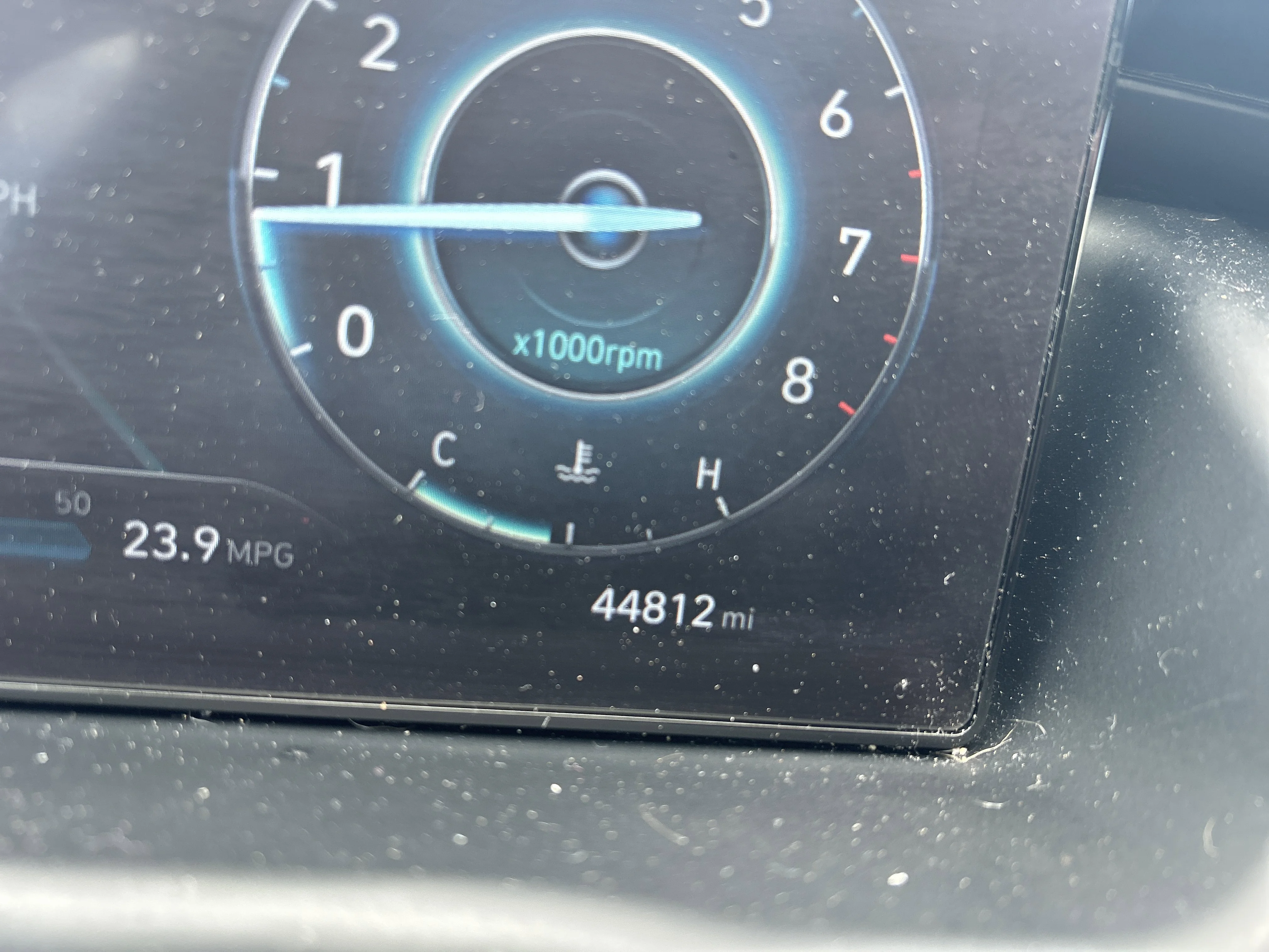 Used 2022 Hampton Gray Hyundai SEL image 16