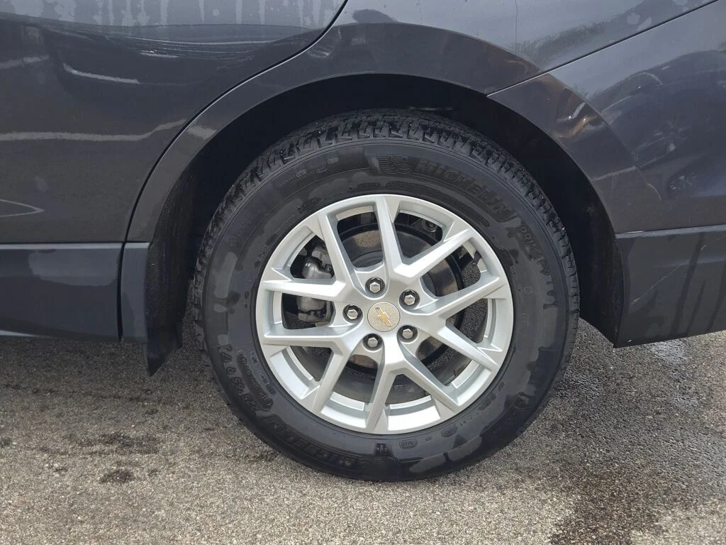 Used 2023 Gray Chevrolet LT image 16
