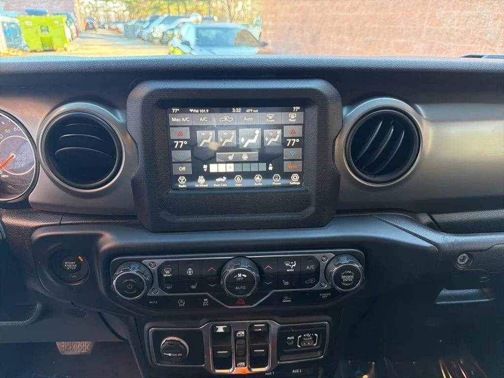 Used 2020 Gray Jeep Sport image 16