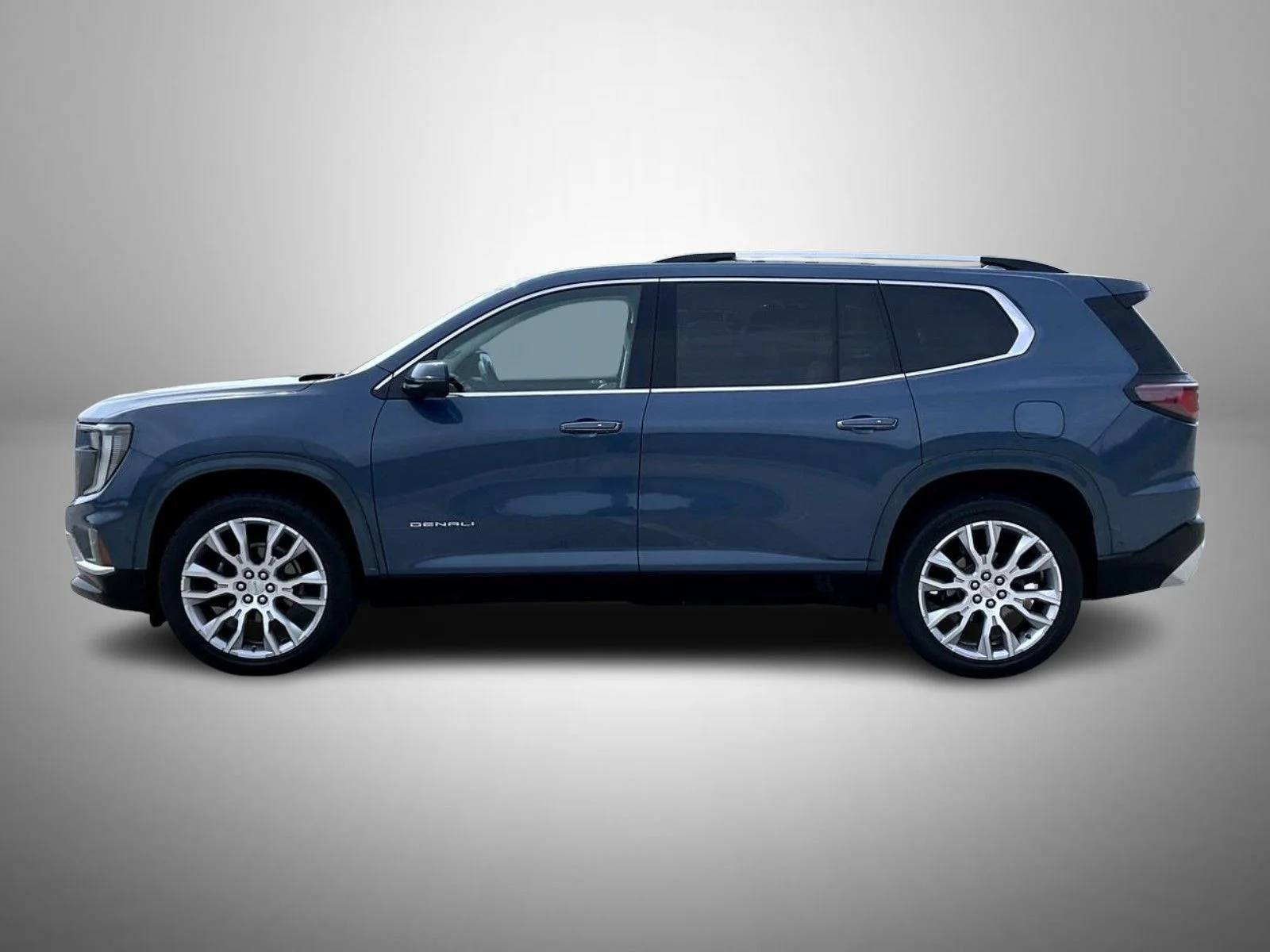 Used 2024 Blue GMC Denali image 8
