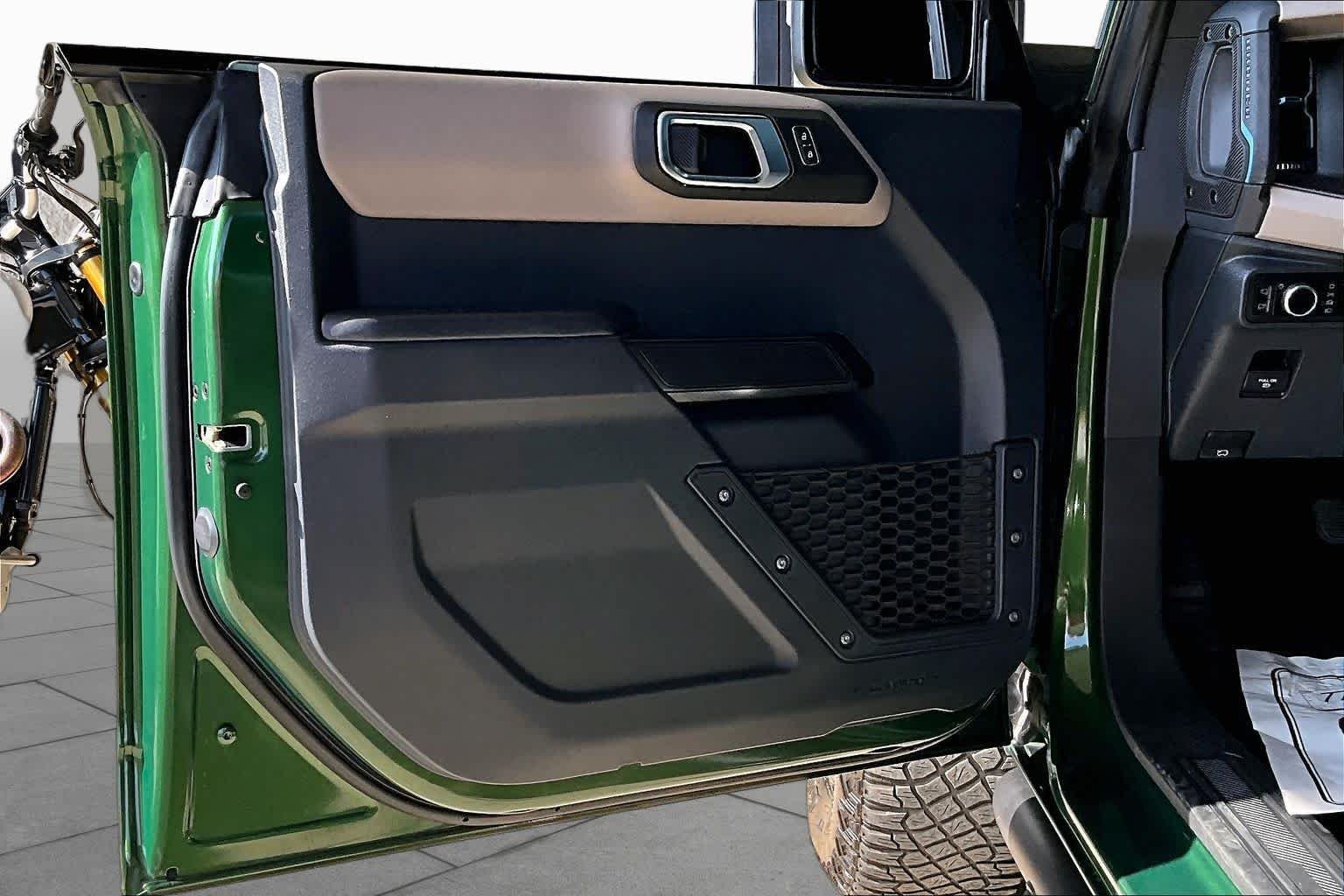 Used 2024 Eruption Green Ford Wildtrak image 21