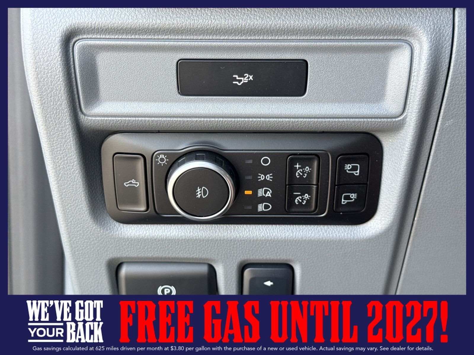 New 2026 Marsh Gray Ford Lariat image 25