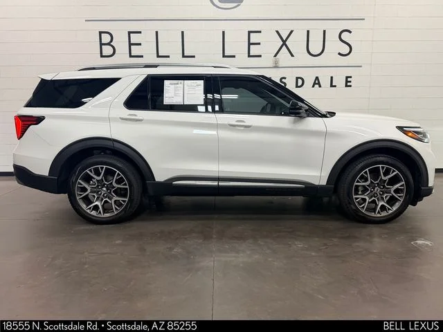 Used 2025 White Ford Platinum image 3