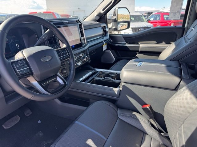 New 2027 Star White Metallic Tri-Coat Ford F-250® Platinum® image 16