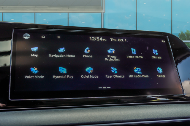Used 2024 Gray Hyundai XRT image 15