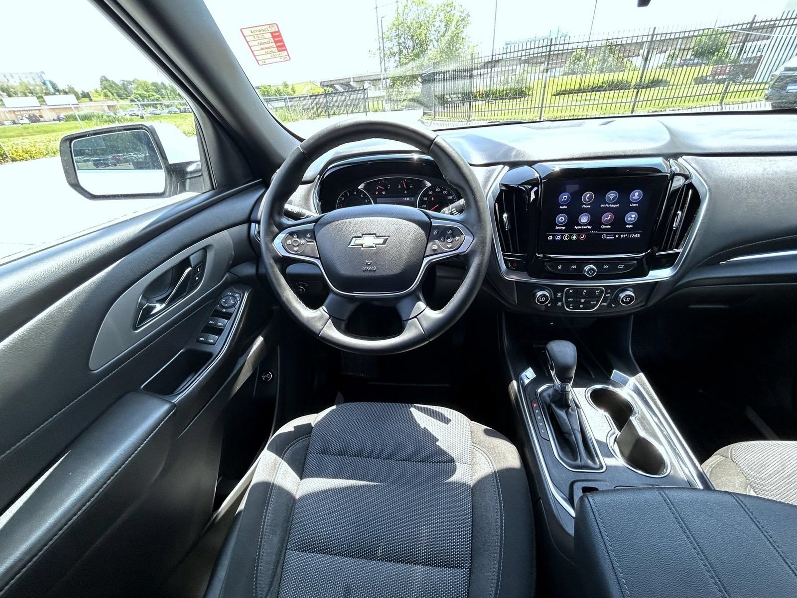 2023 Chevrolet Traverse 1LT - Photo 14