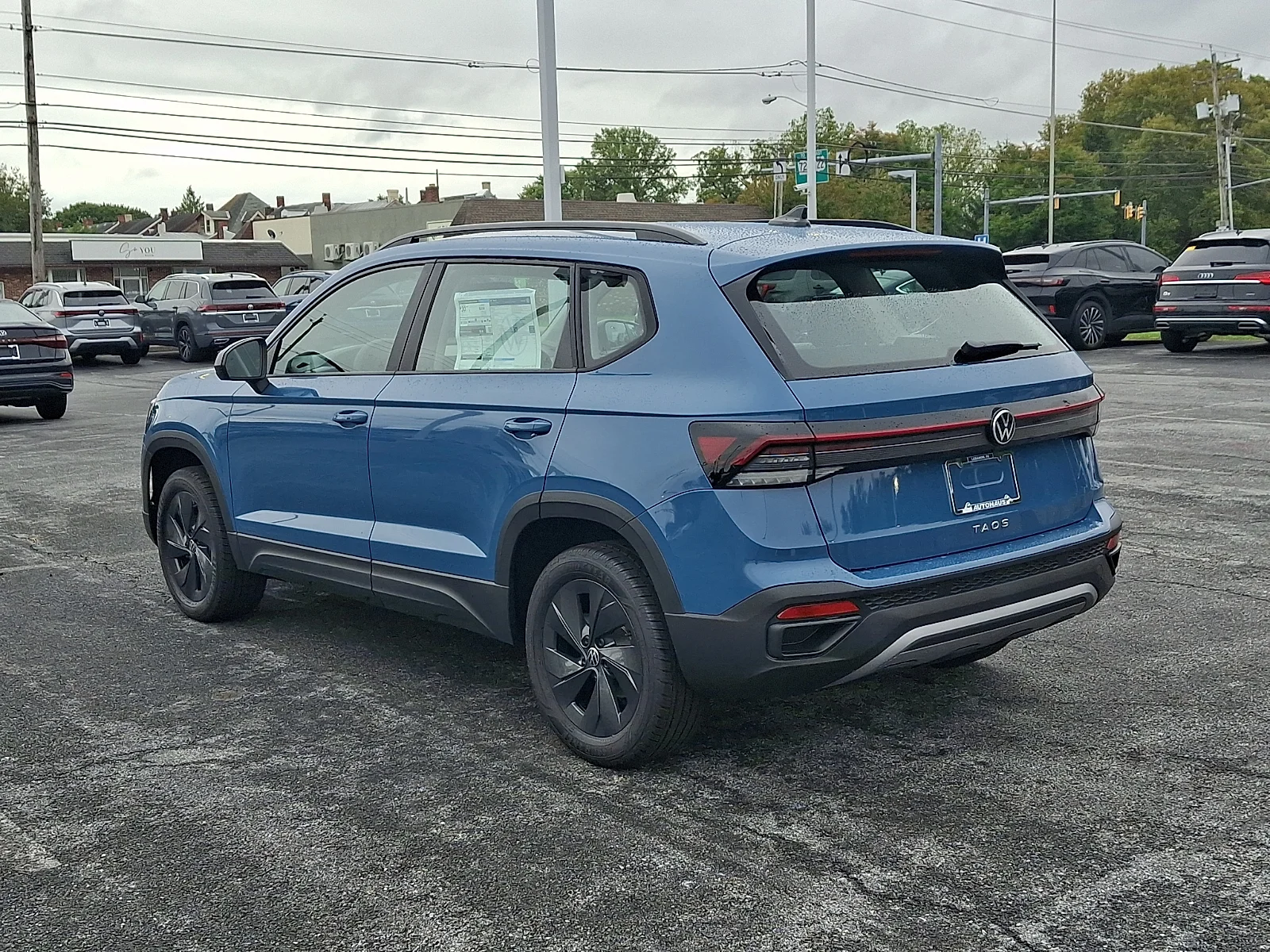 New 2027 Monterey Blue Pearl - U1U1 Volkswagen S image 5