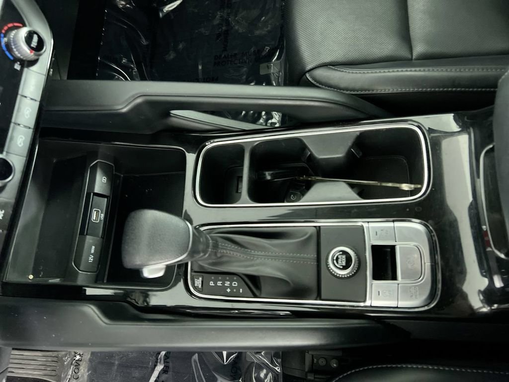 Used 2020 Gray Kia LX image 18