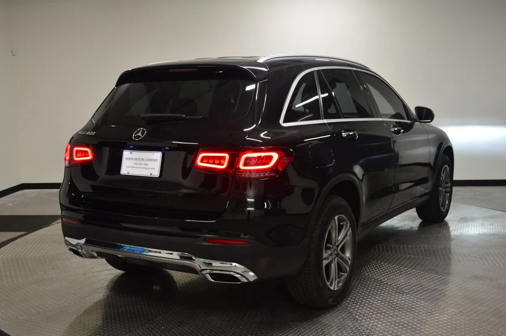 Used 2022 Black Mercedes-Benz GLC 300 image 7