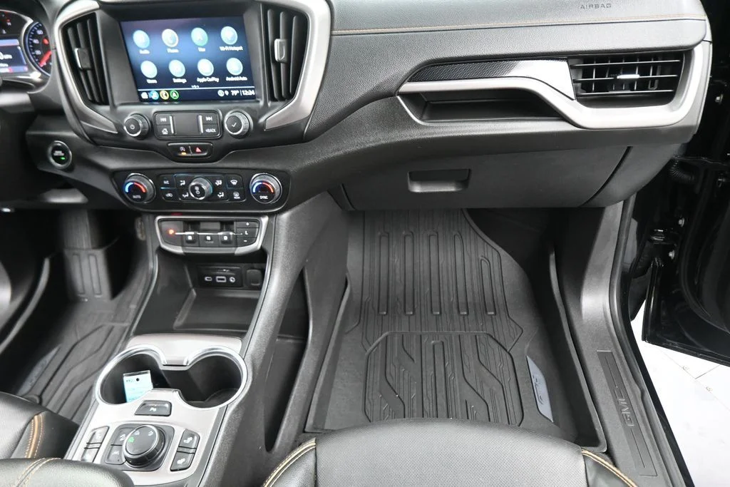 Used 2022 Black GMC AT4 image 47