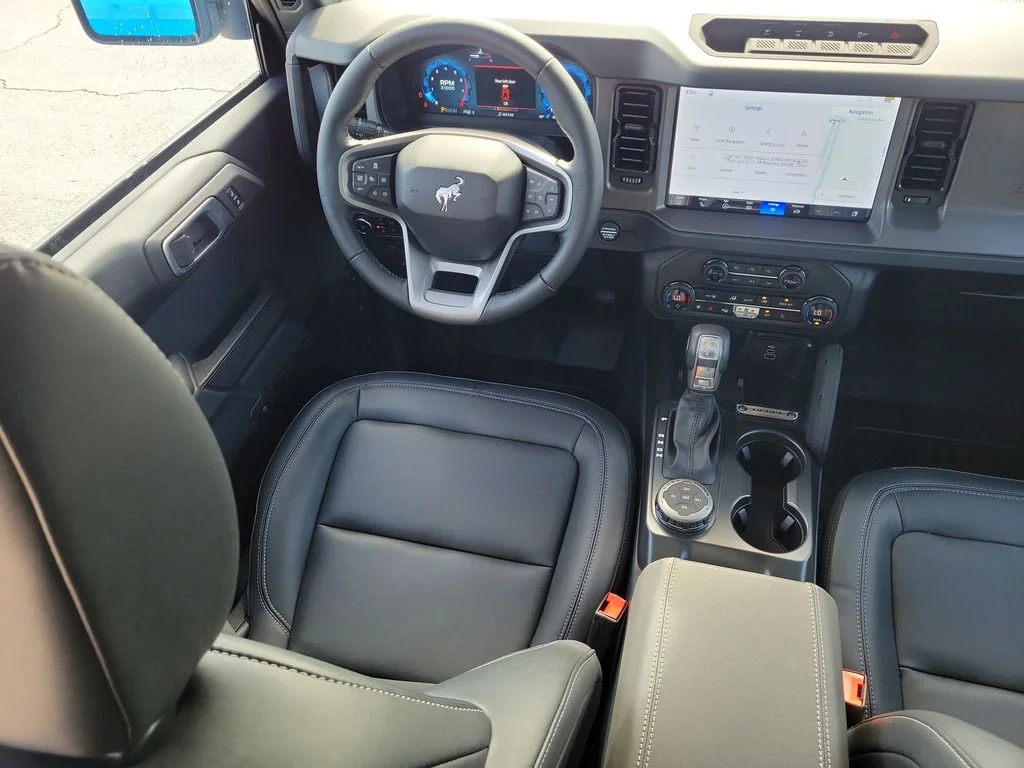 New 2026 Velocity Blue Metallic Ford Badlands® image 11