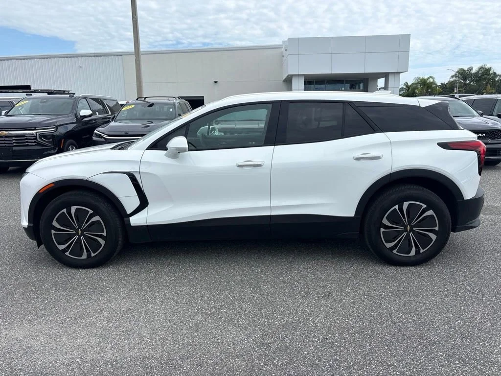 Used 2024 Chevrolet Blazer EV LT with VIN 3GNKDBRJ0RS216674 for sale in Titusville, FL