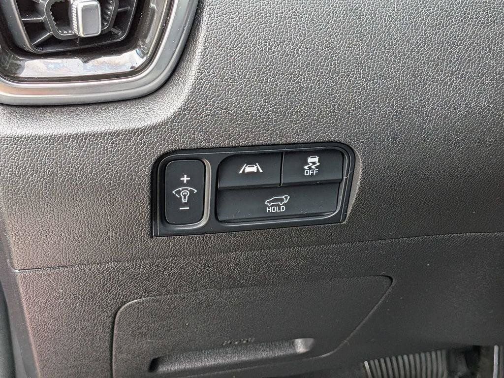 Certified Used 2022 Red Kia SX image 17