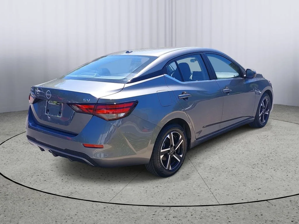 Used 2024 Gray Nissan SV image 3