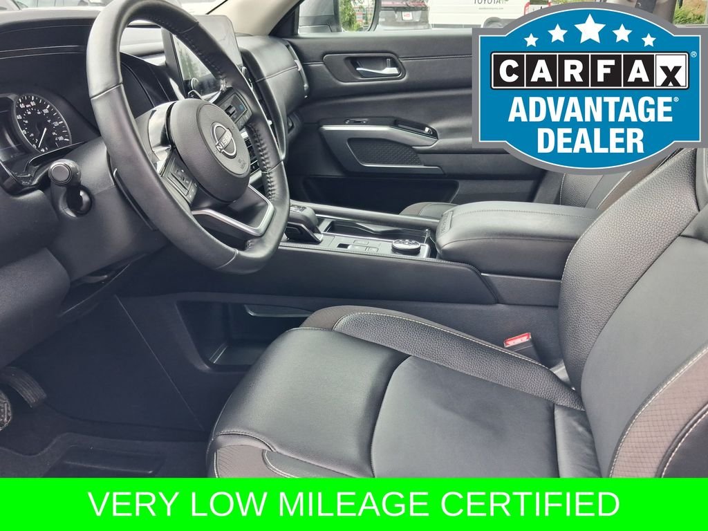 Used 2024 Gray Nissan SL image 16