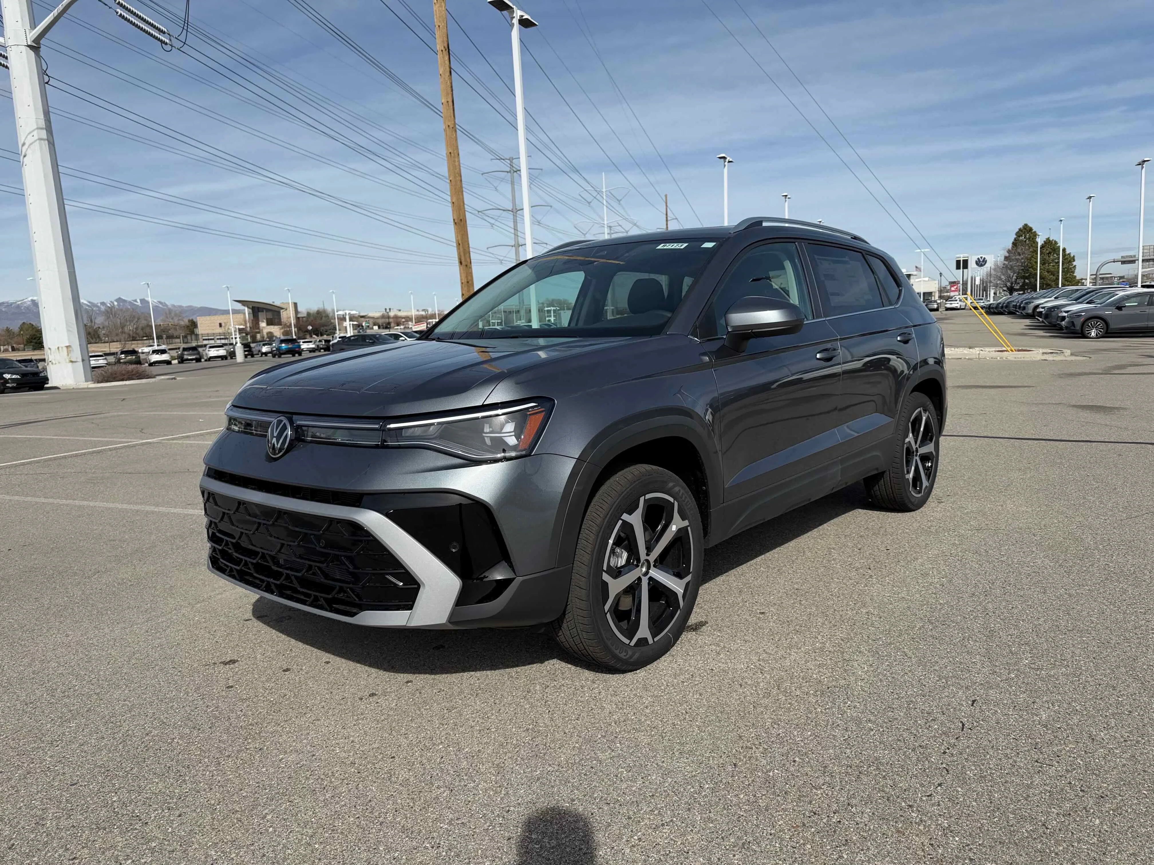 New 2026 Platinum Gray Volkswagen SEL image 12