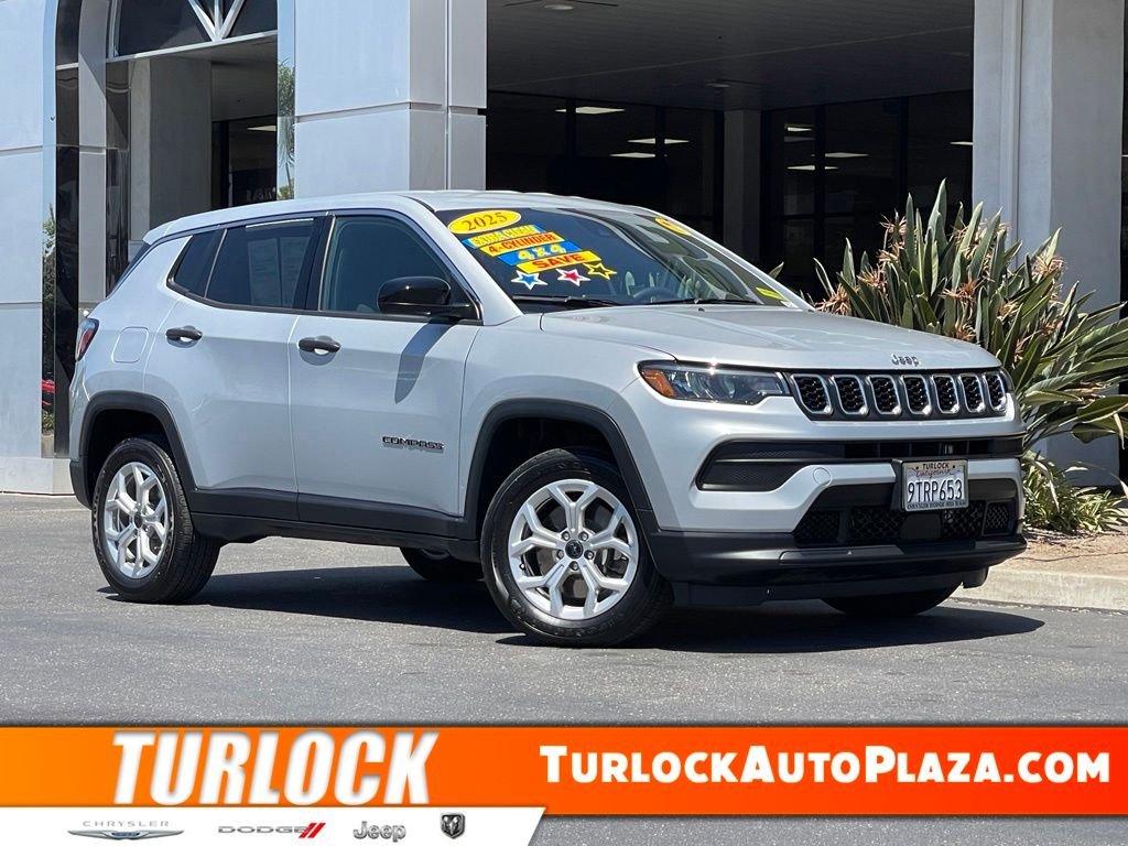 2025 Jeep Compass Sport 4X4's photo