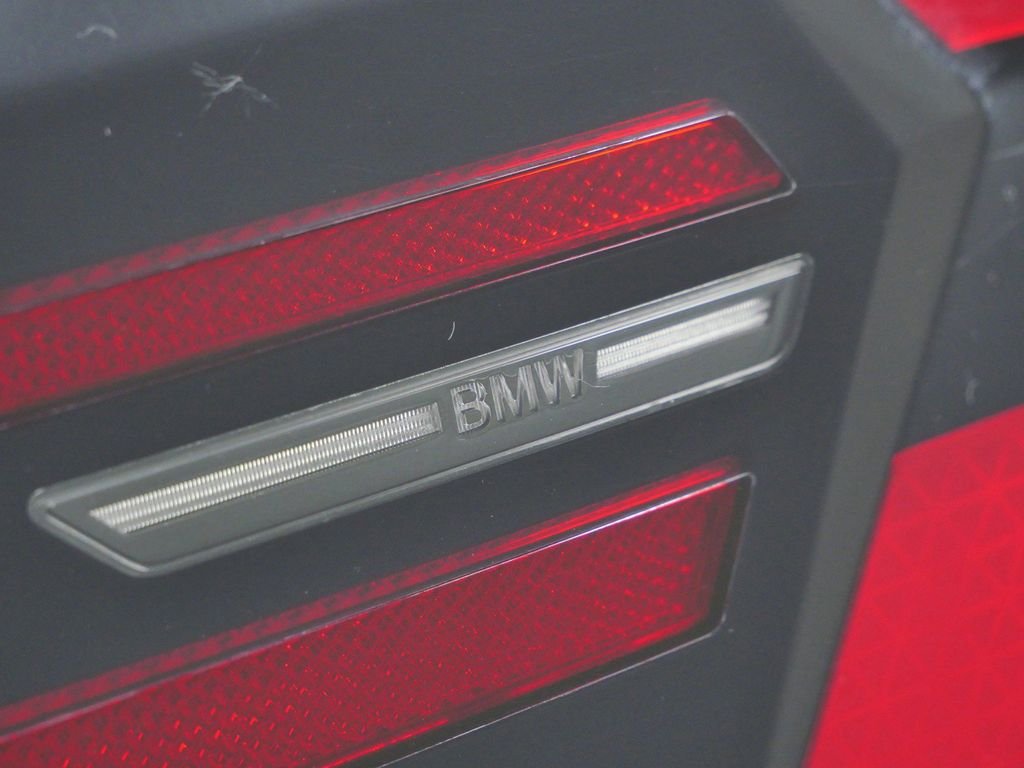 New 2026 Black Sapphire Metallic BMW xDrive40i image 18