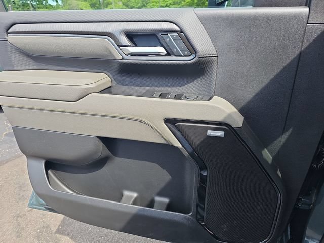 Used 2025 Cypress Gray Chevrolet ZR2 image 24