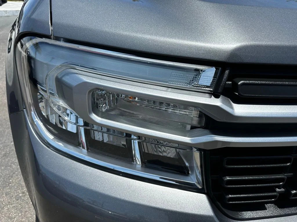 Used 2022 Gray Ford Lariat image 4