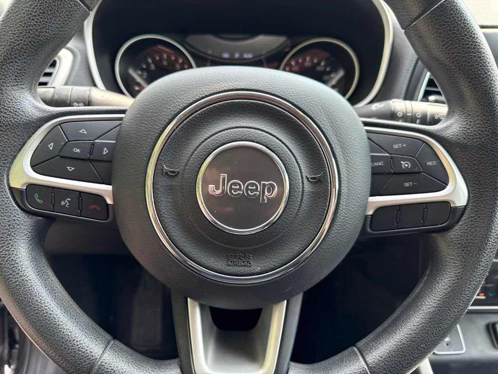 Used 2019 Gray Jeep Sport image 24