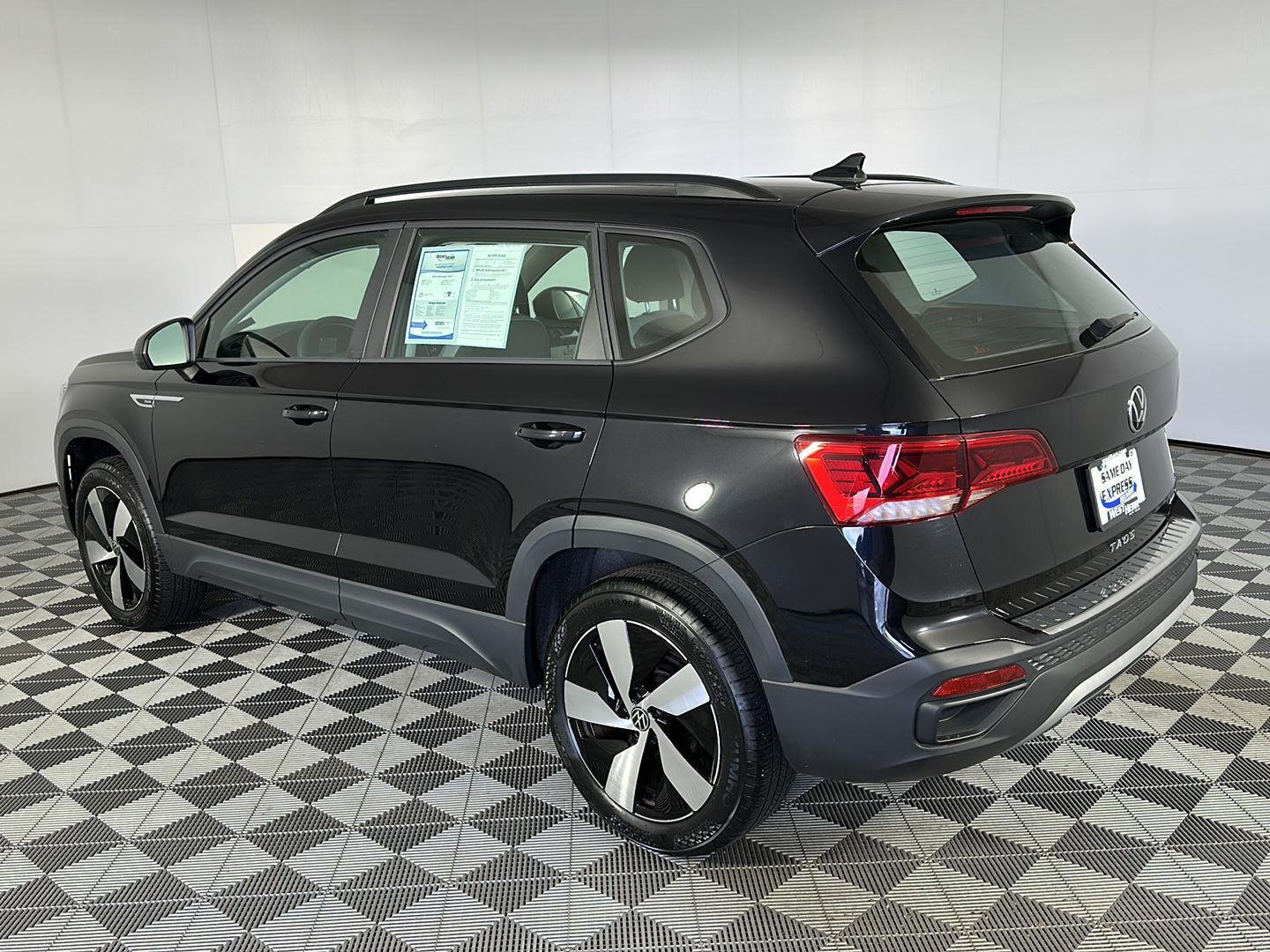 Used 2023 Deep Black Pearl Volkswagen S image 7