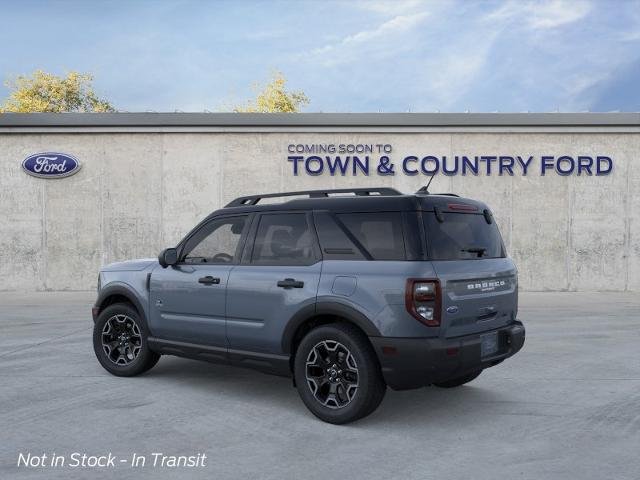 New 2026 Azure Gray Metallic Tri-Coat Ford Outer Banks image 4