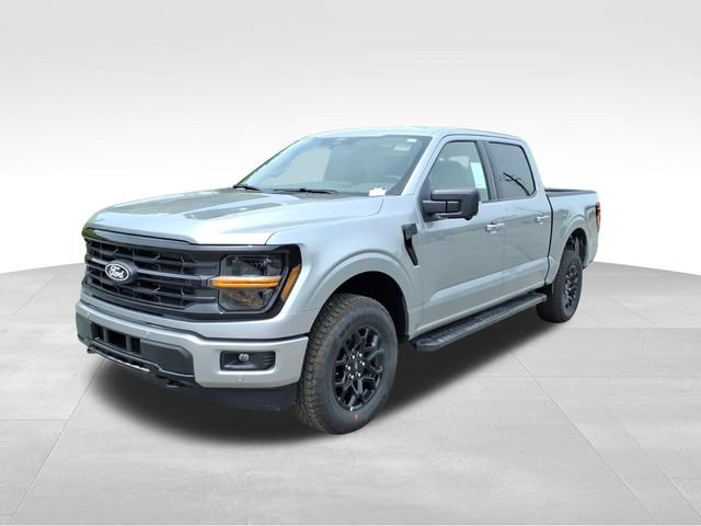 New 2026 Iconic Silver Metallic Ford XLT image 2