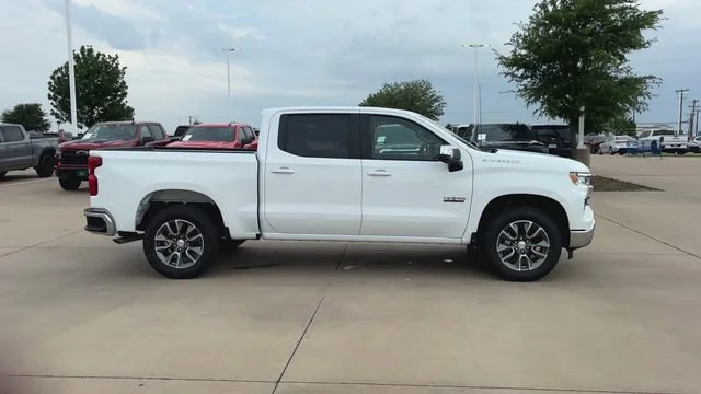 New 2026 Summit White Chevrolet LT image 9