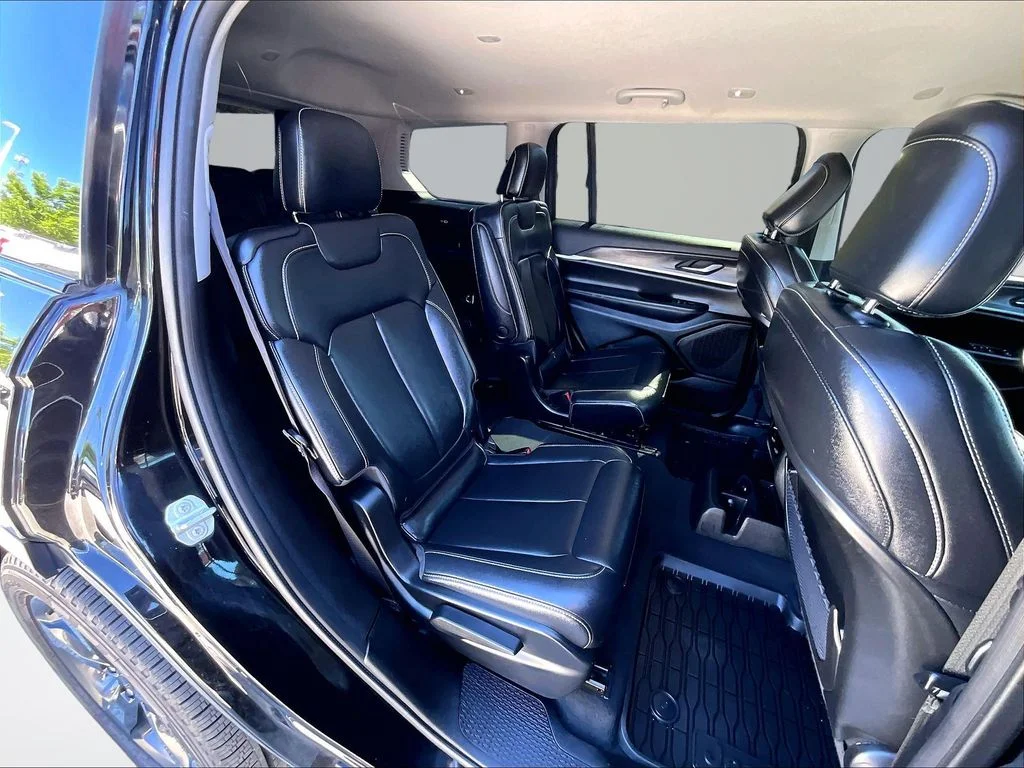 Used 2023 Black Jeep Limited image 28