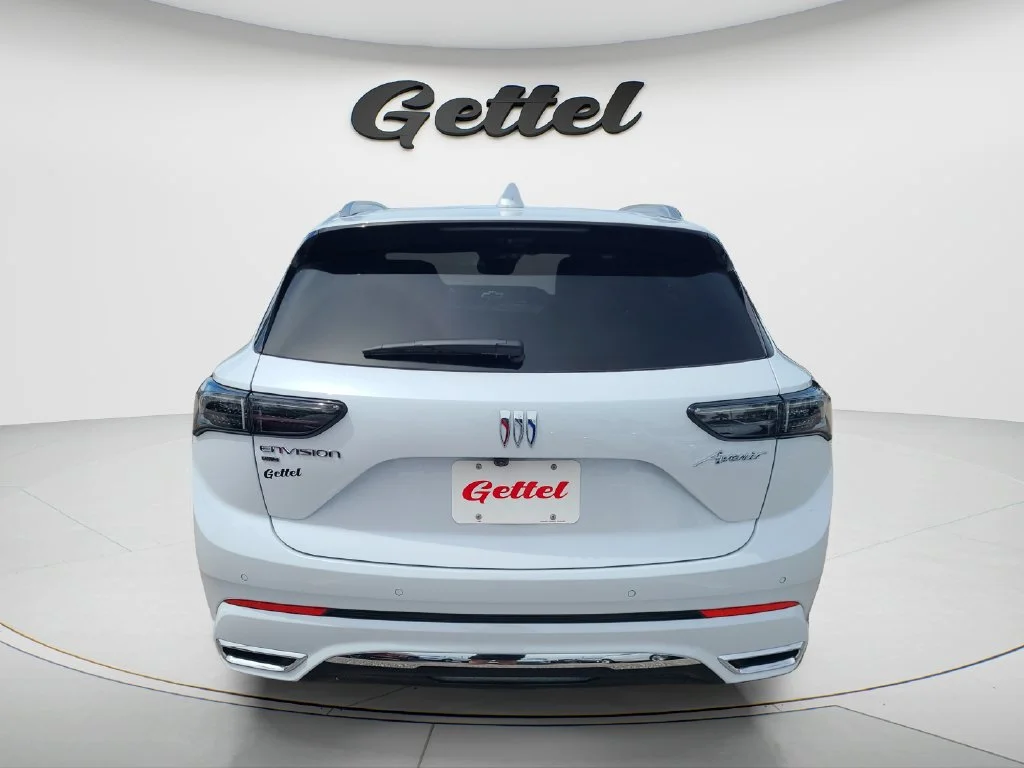 New 2026 Iridescent White Tricoat Buick Avenir image 6