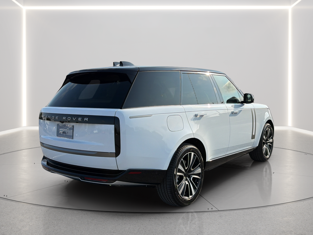 Used 2026 White Land Rover SE image 16