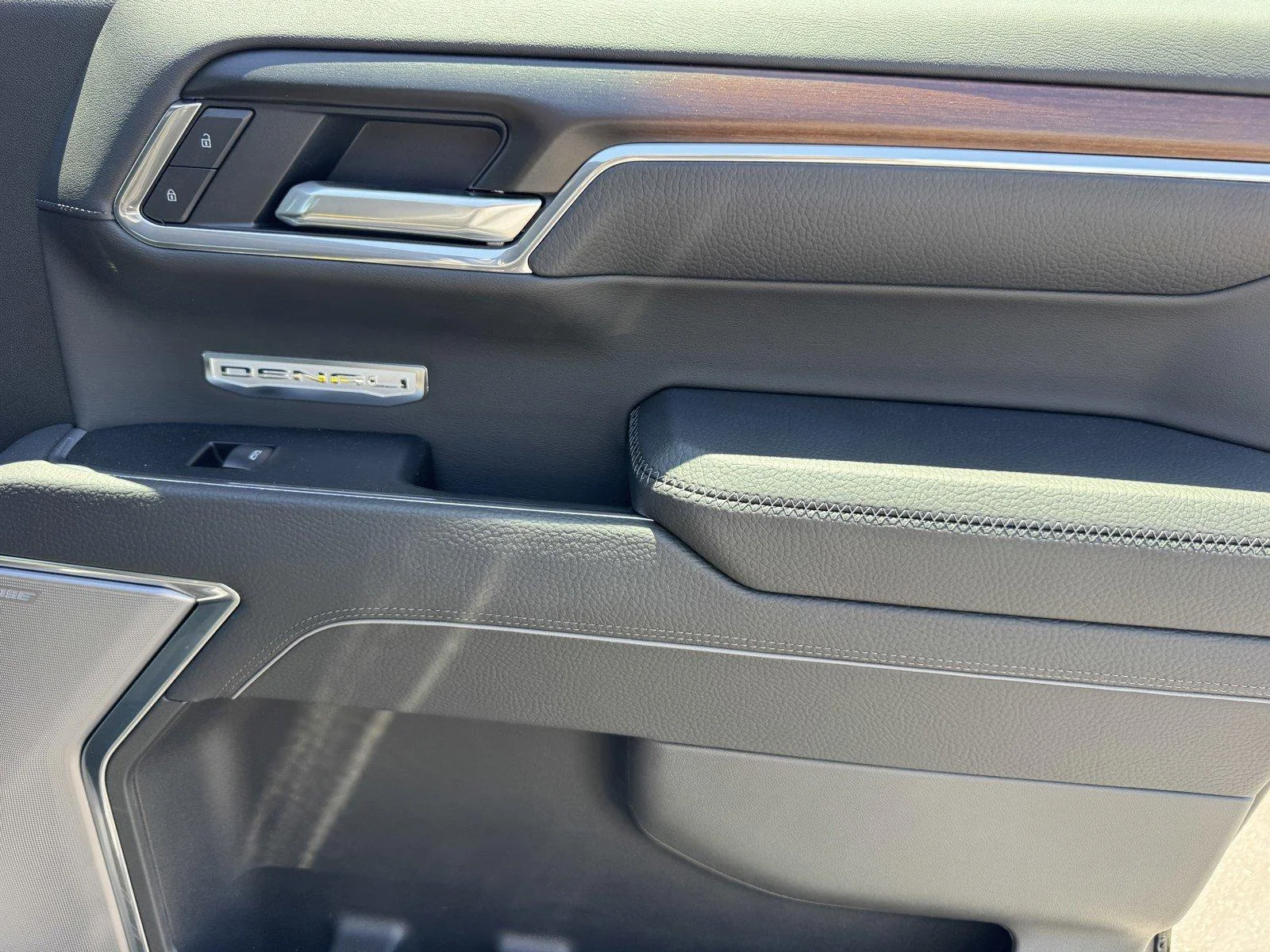 New 2026 Onyx Black GMC Denali image 10